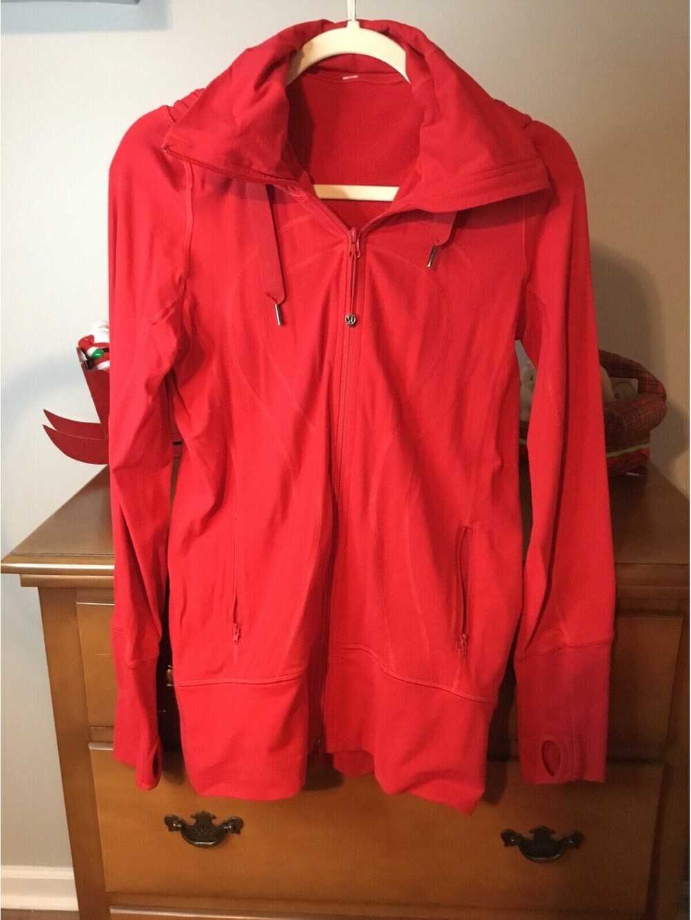 Lululemon Stride Jacket with Hoodie in Red